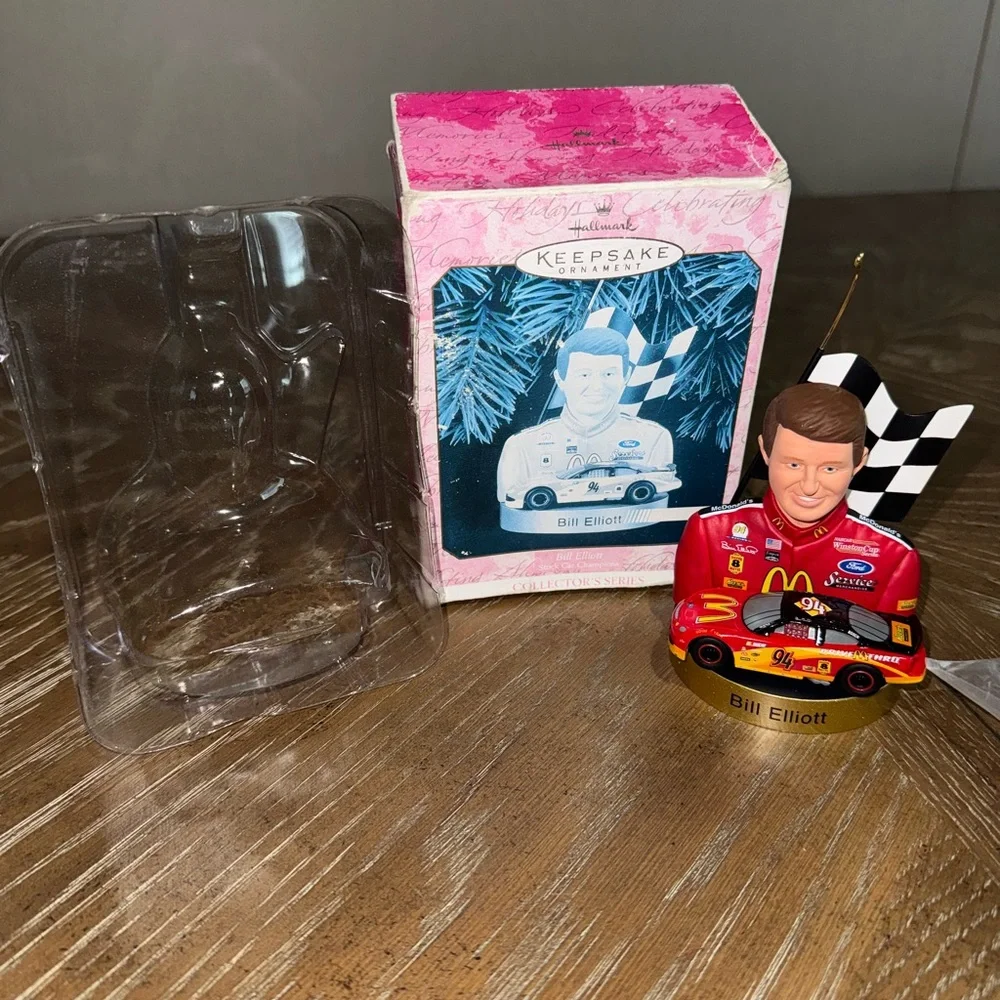 Hallmark Keepsake‎ Nascar Bill Elliott Mcdonalds Christmas Tree Ornament 1999 94